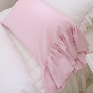 핑크 한쪽 러플 베개